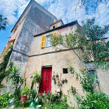 Out Finish Villa Cassi Финале Лигуре Екстериор снимка