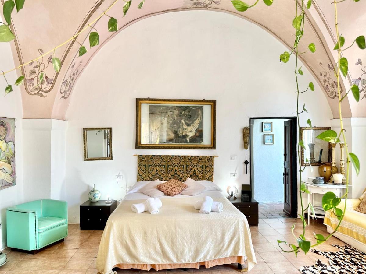 Out Finish Villa Cassi Финале Лигуре Екстериор снимка