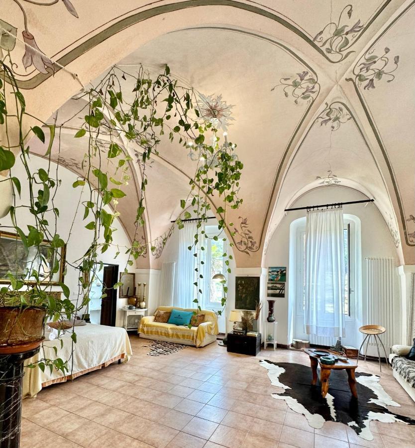 Out Finish Villa Cassi Финале Лигуре Екстериор снимка