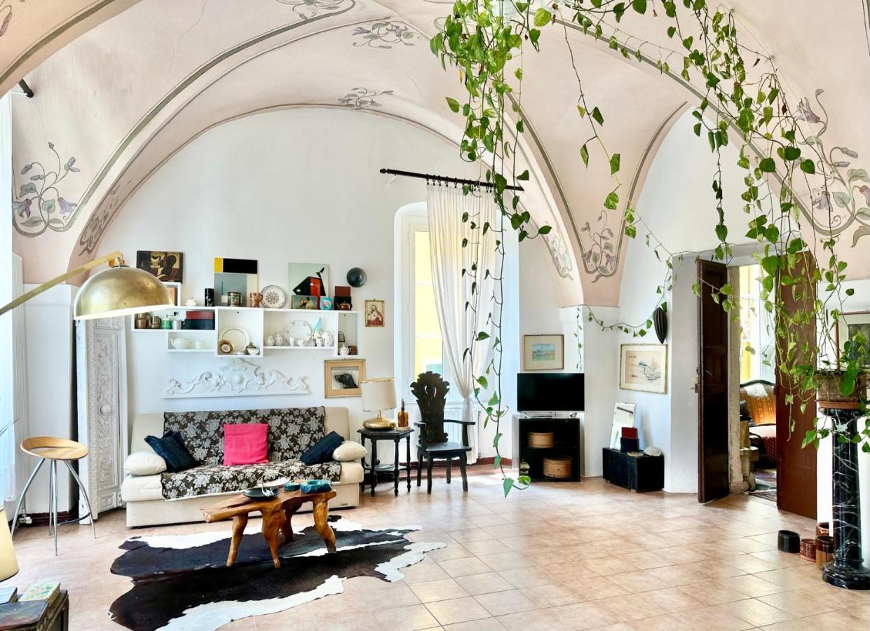 Out Finish Villa Cassi Финале Лигуре Екстериор снимка