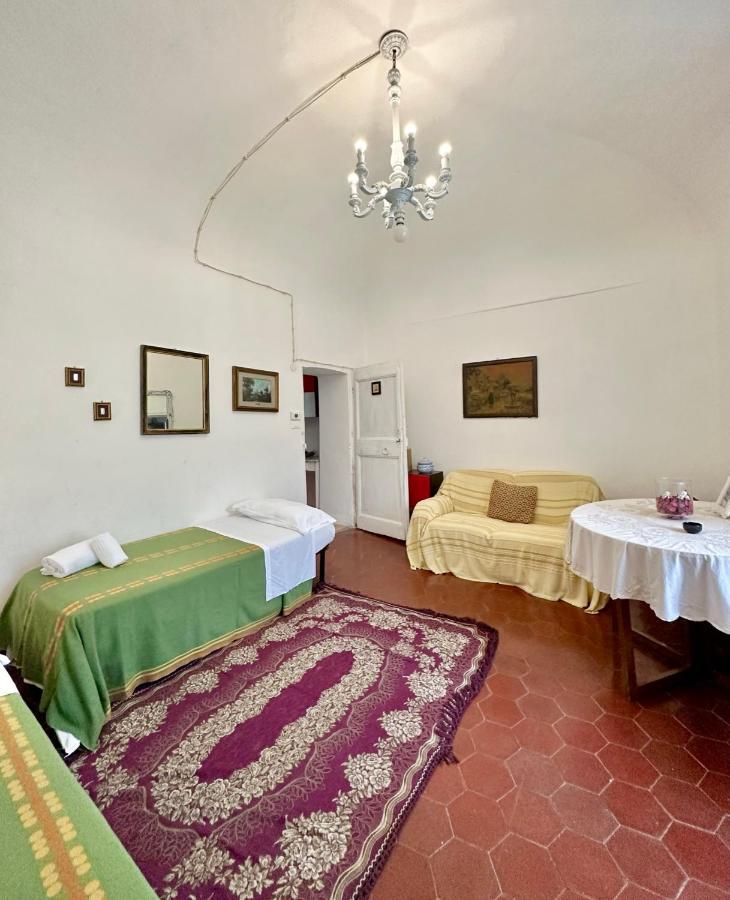 Out Finish Villa Cassi Финале Лигуре Екстериор снимка